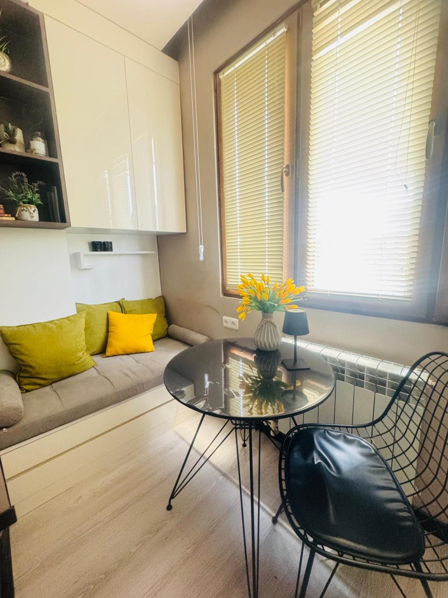 Apartment Koghbatsi Yerevan Luaran gambar